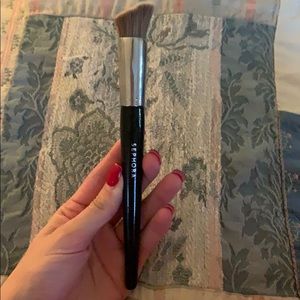 Sephora contour brush